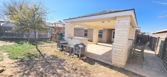 Building Photo - 3208 Ranchland Dr