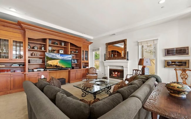 Building Photo - 21 Via Palladio