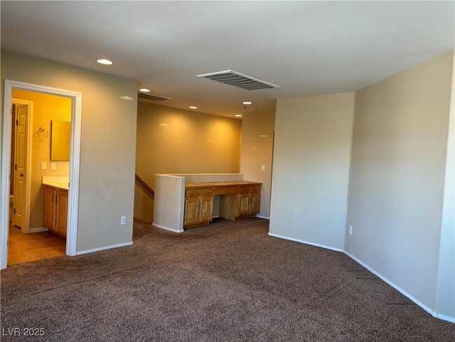 Building Photo - 9561 Rolling Thunder Ave