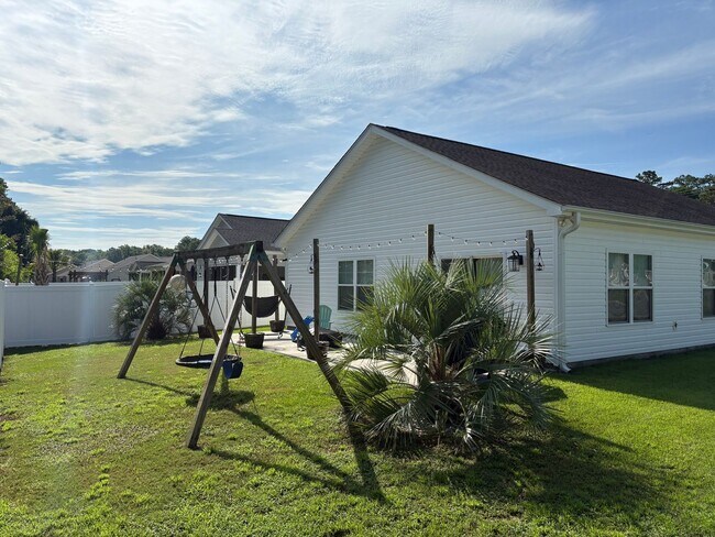 Building Photo - 292 Clearwater Dr