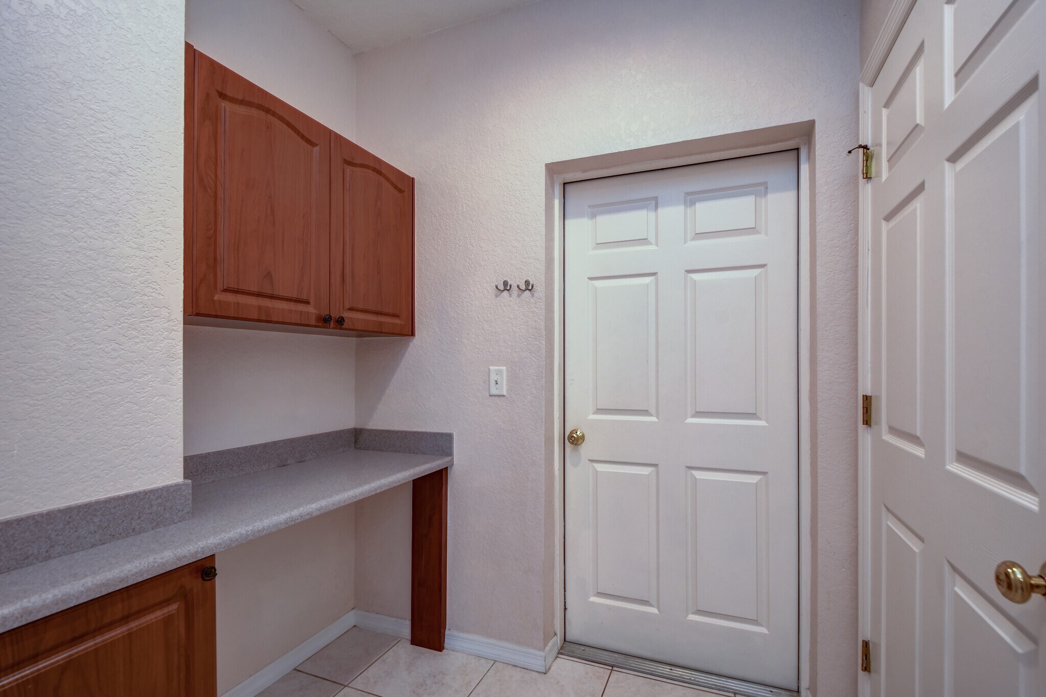 Building Photo - 1812 Bayshore Way
