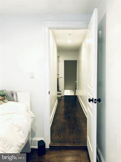 Building Photo - 8 N New St