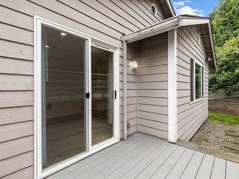 Patio Sliding Door(Currently Being Renovated) - 1921 Chestnut St