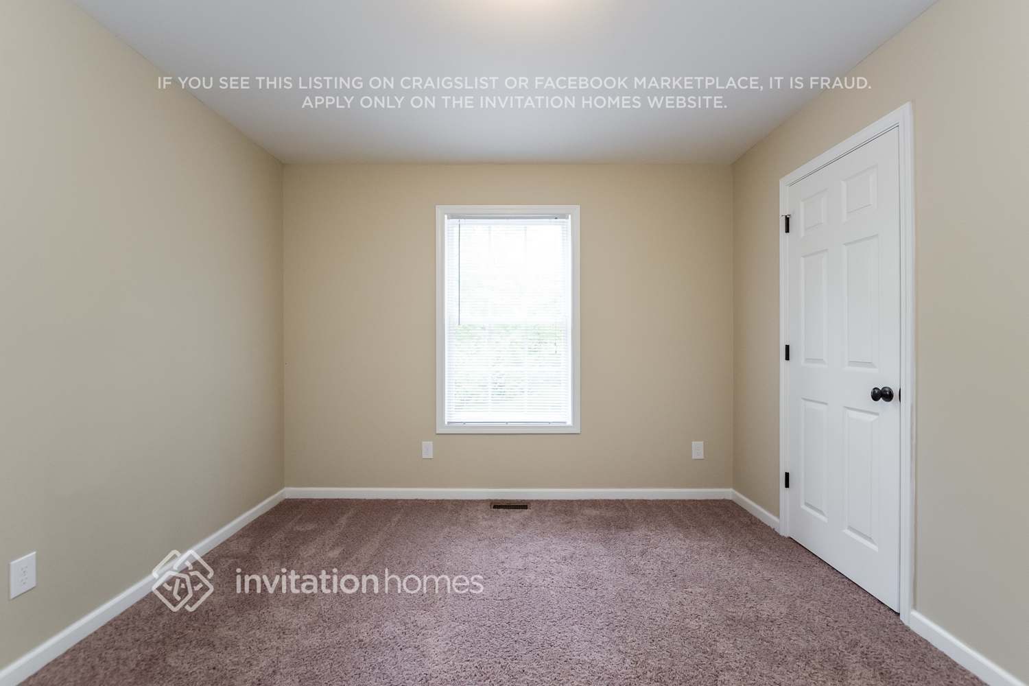 Building Photo - 3669 N Hampton Dr