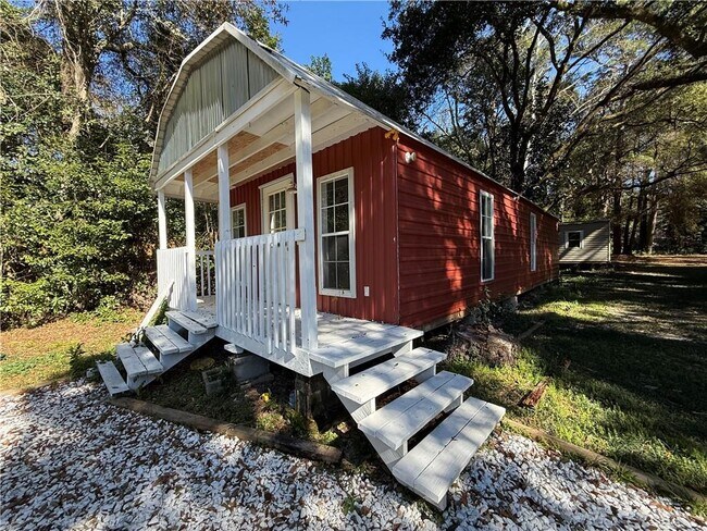 Building Photo - 315 Gaines Ave