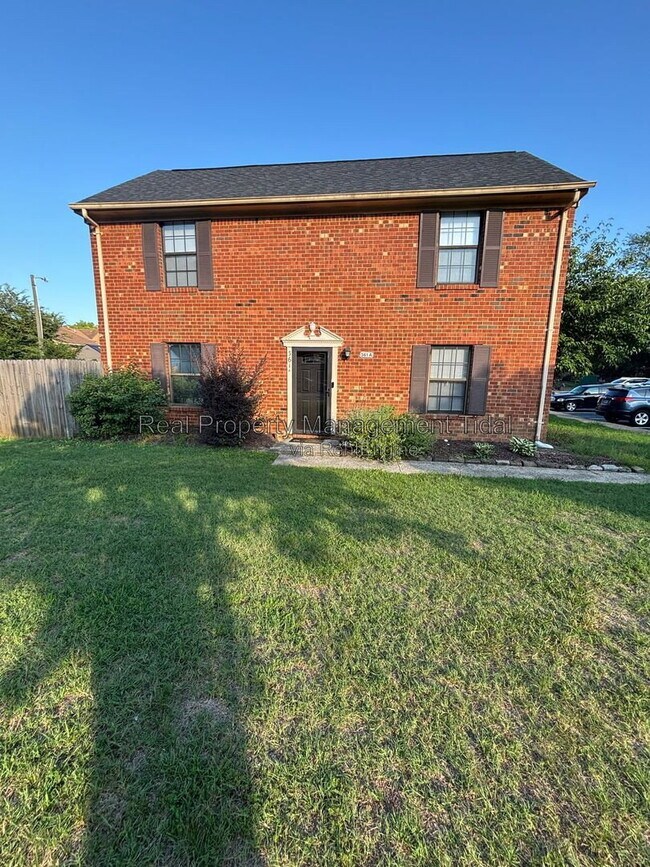 Building Photo - 361 Circuit Ln
