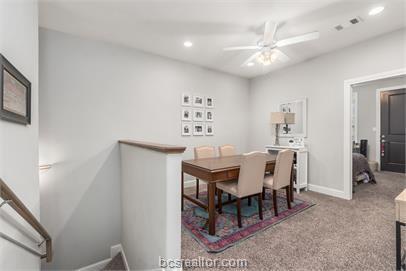 Building Photo - 304 Redmond Dr