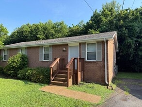 Building Photo - Inglewood Duplex Available Now!