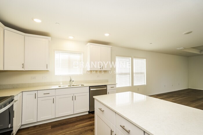 Building Photo - 2800 Pecan Pk Dr