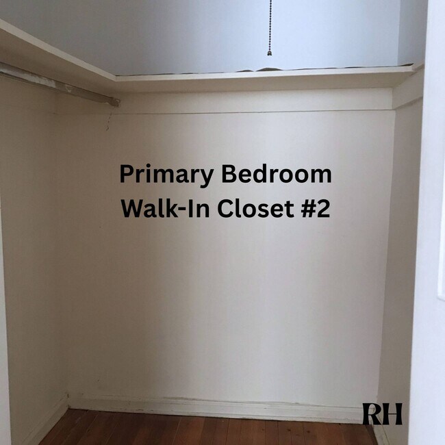 Building Photo - 1199 E 53rd St