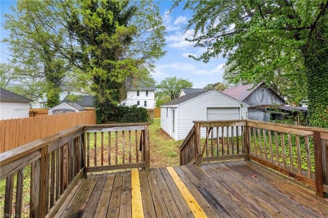 Building Photo - 430 Mt Vernon Ave