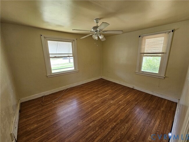 Building Photo - 3813 Larchmont Ln