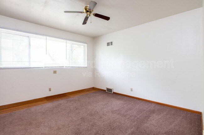 Building Photo - 1716 N Harvard Ave