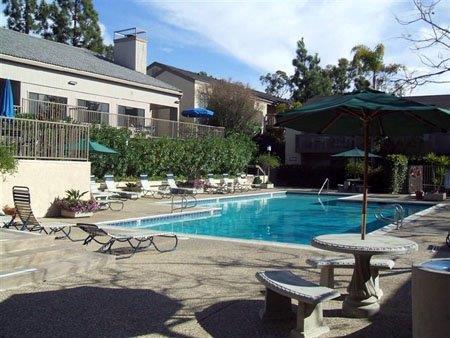 Building Photo - 8561 Villa La Jolla Dr