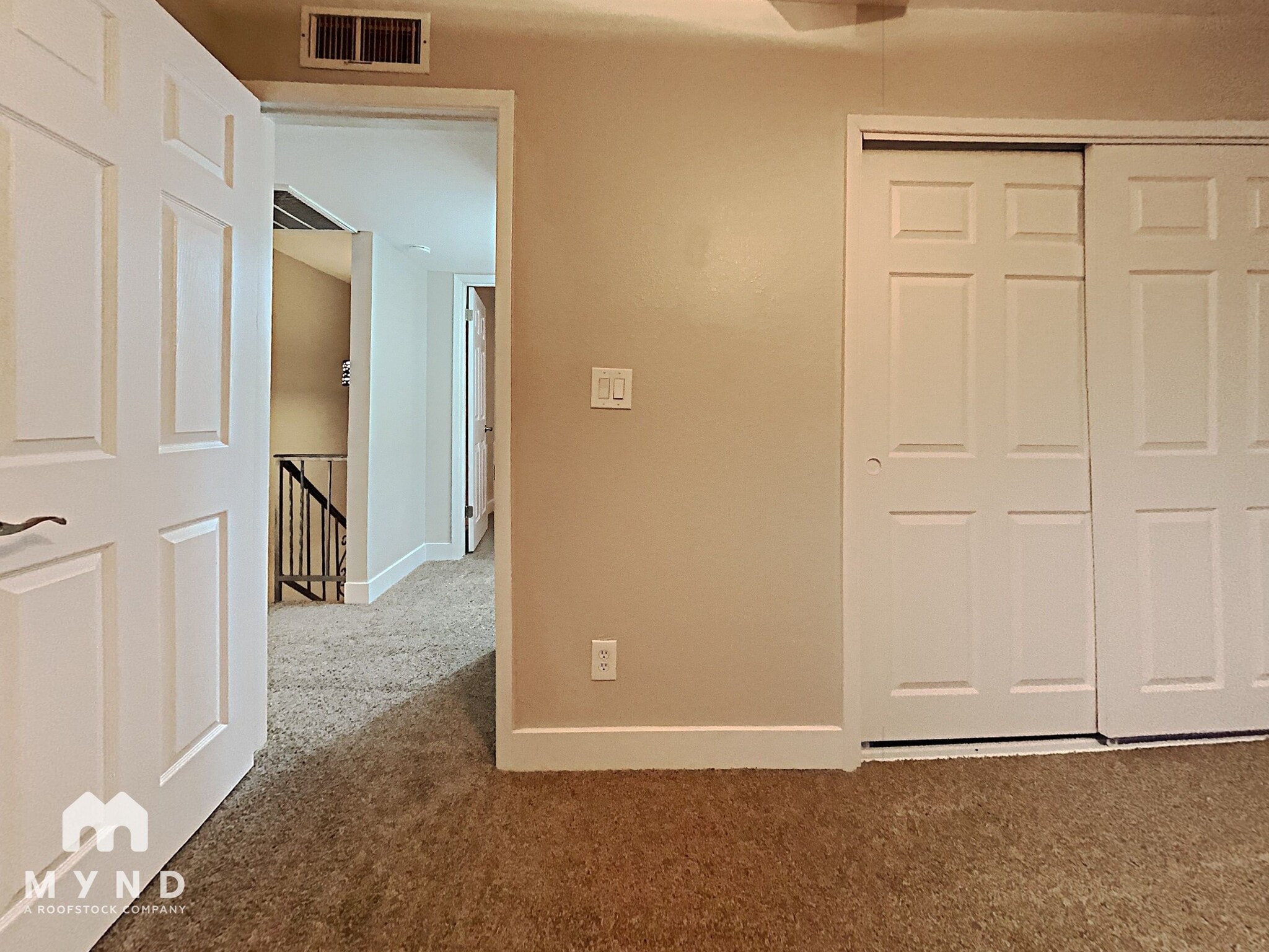 Building Photo - 8243 E Thomas Rd