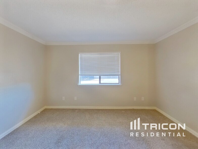 Building Photo - 6056 Birchhill Rd