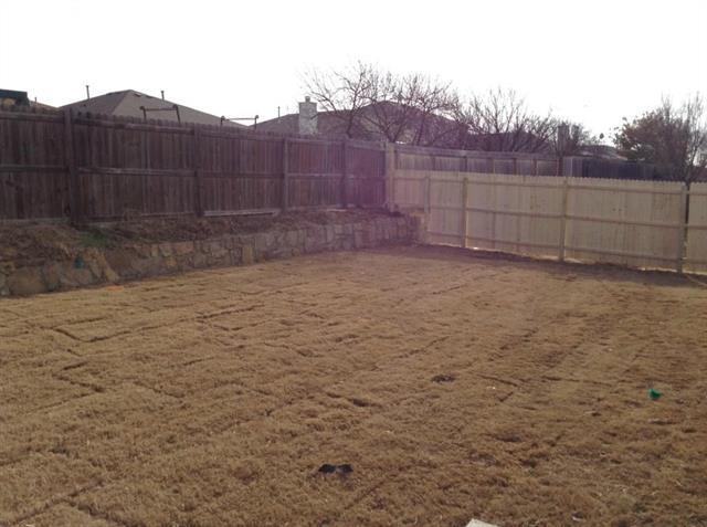 Building Photo - 1413 Raven Dr S