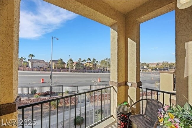 Building Photo - 1180 Solano Hills Ct