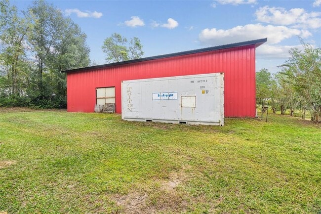 Building Photo - 16453 Pawnee Dr