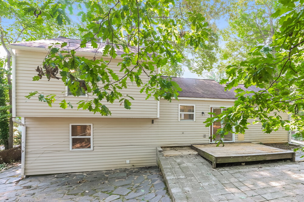 Building Photo - 405 Rill Crest Ct