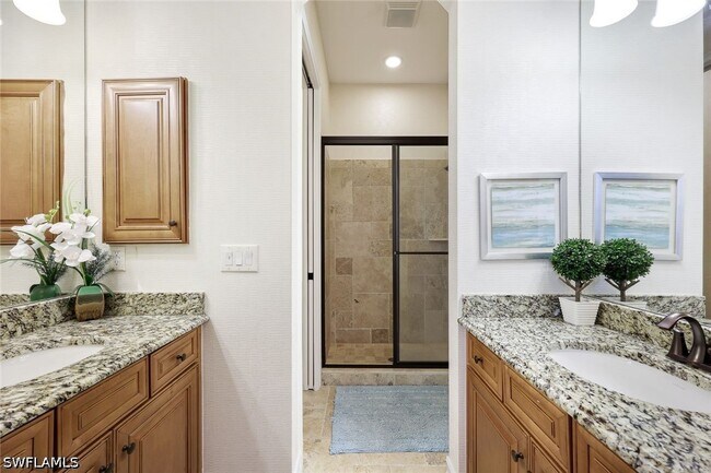 Building Photo - 9856 Corso Bello Dr