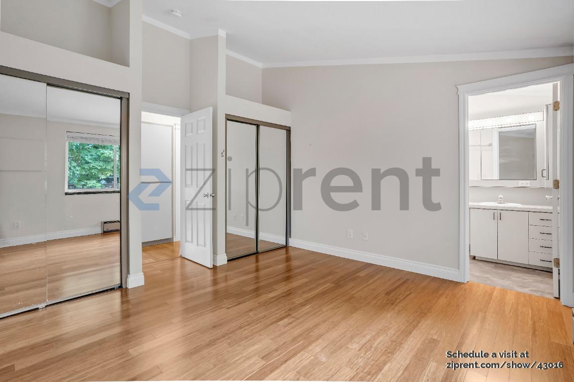 Building Photo - 9920 SW Kable St