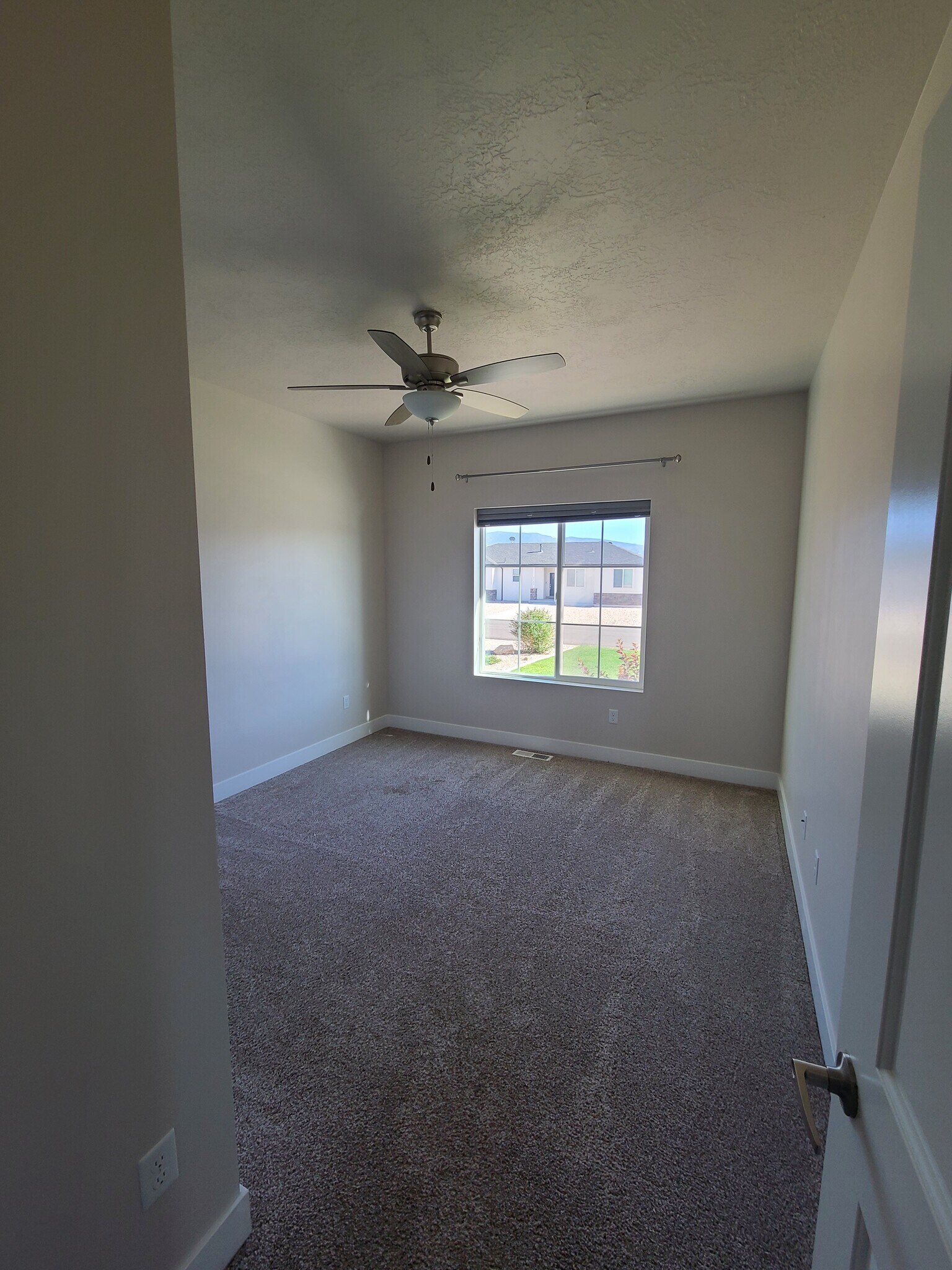 Building Photo - 2156 W War Admiral Ln