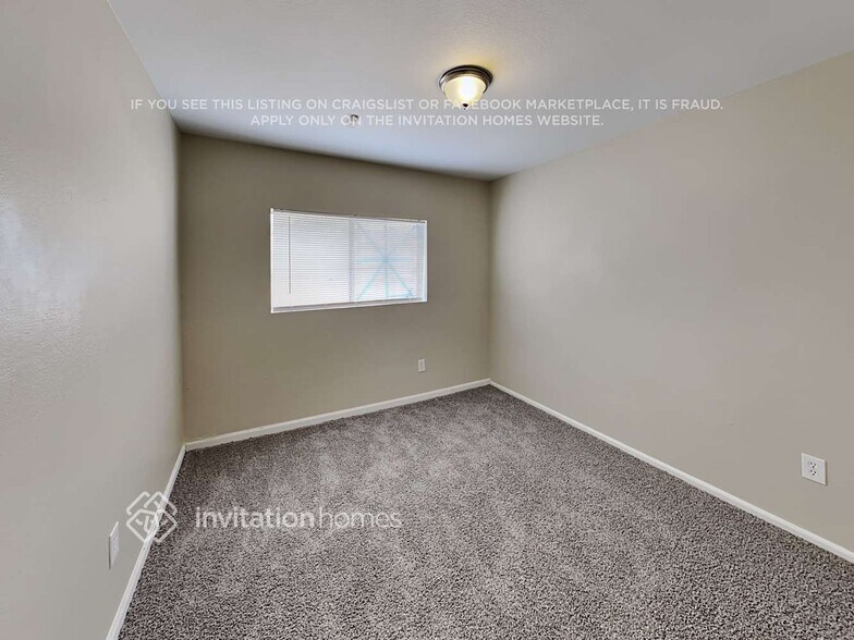 Building Photo - 6748 W Cinnabar Ave