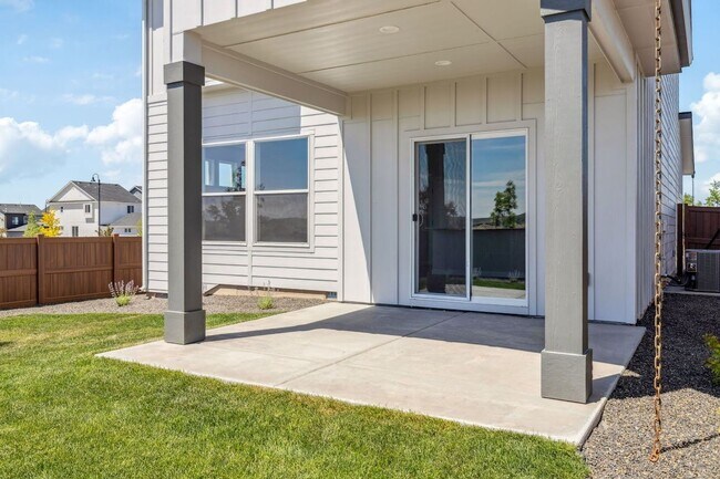 Building Photo - Brand New Home In Boise!