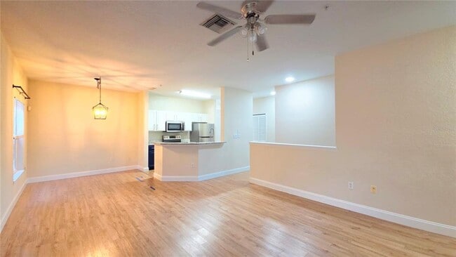 Building Photo - 6055 Westgate Dr