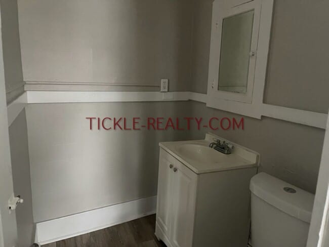 Building Photo - 450 Meigs-VR