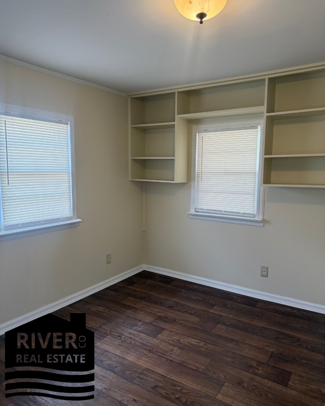 Building Photo - 4026 Peachtree St