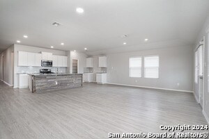 Building Photo - 1924 Heather Glen Dr