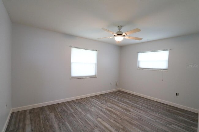 Building Photo - 1204 Harkness Way