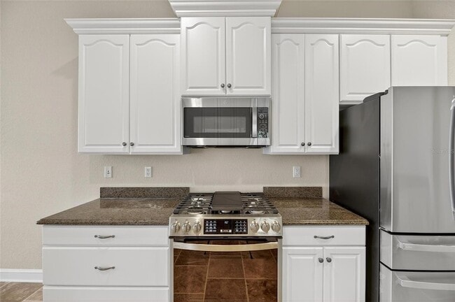 Building Photo - 1039 Emerald Dunes Dr