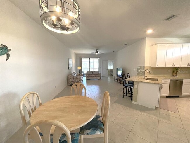 Building Photo - 1912 Saddlewood Cir