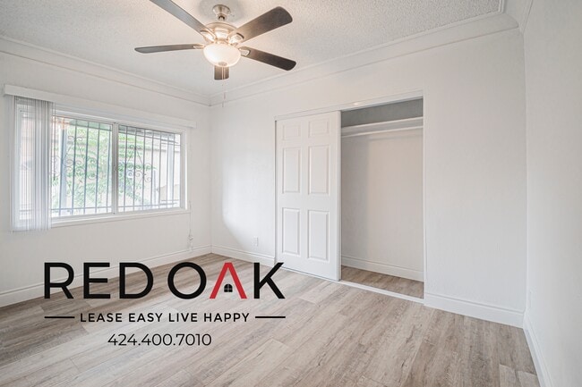 Building Photo - 13073 Pierce St