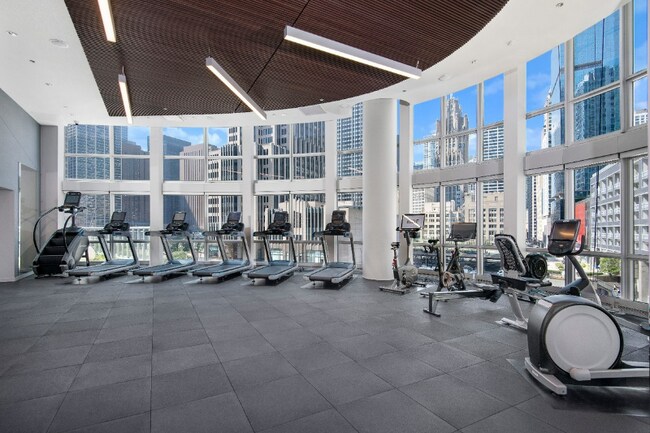 Building Photo - 480 N Park Dr