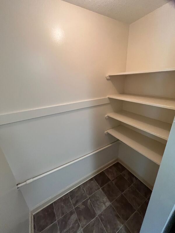 Building Photo - 2103 St Johns Pl