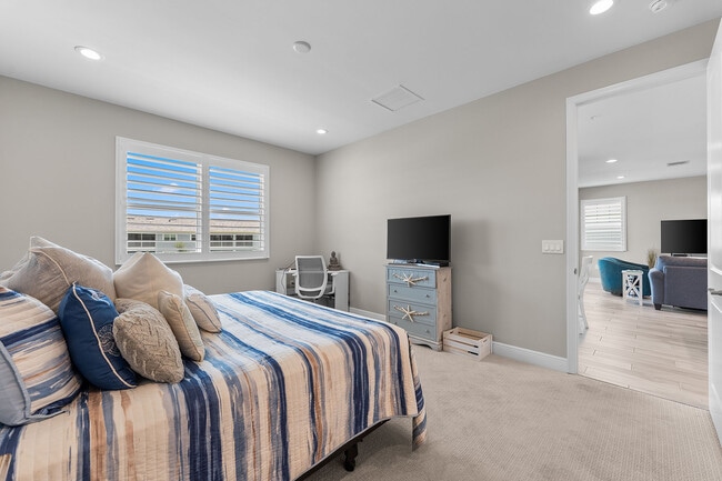 Building Photo - 2609 Seychelles Cir