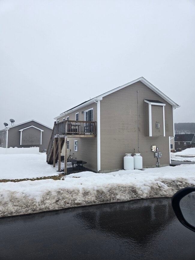 Building Photo - 182 Danielle Dr