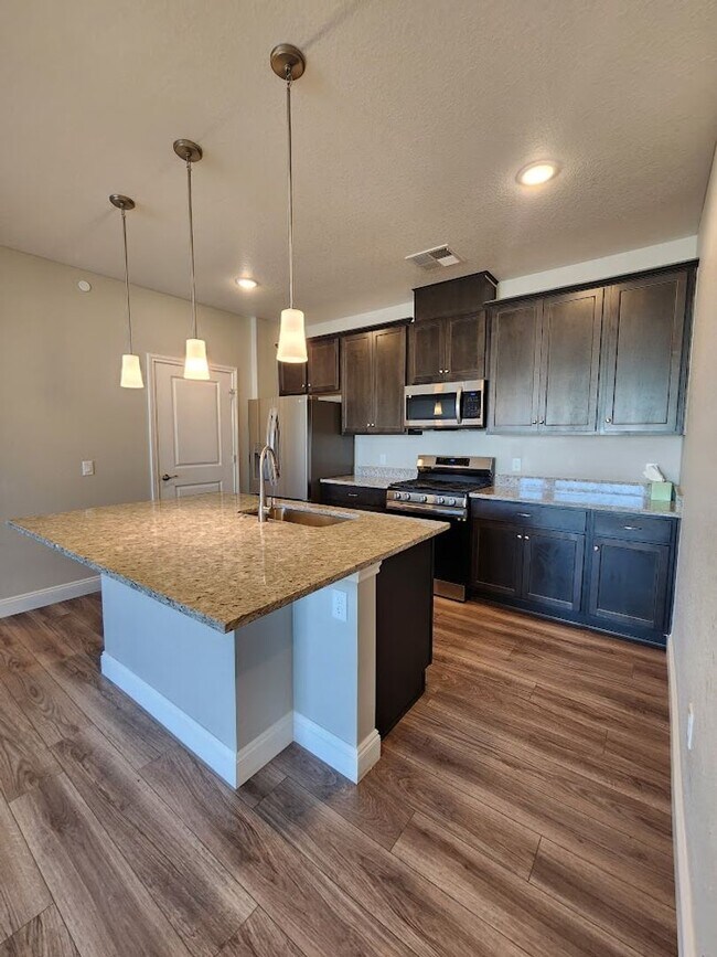 Building Photo - 9570 Accord Ln