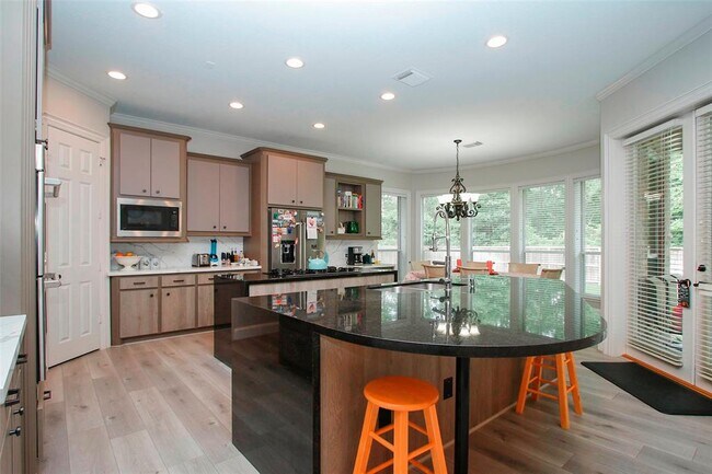 Building Photo - 27 Cape Jasmine Pl