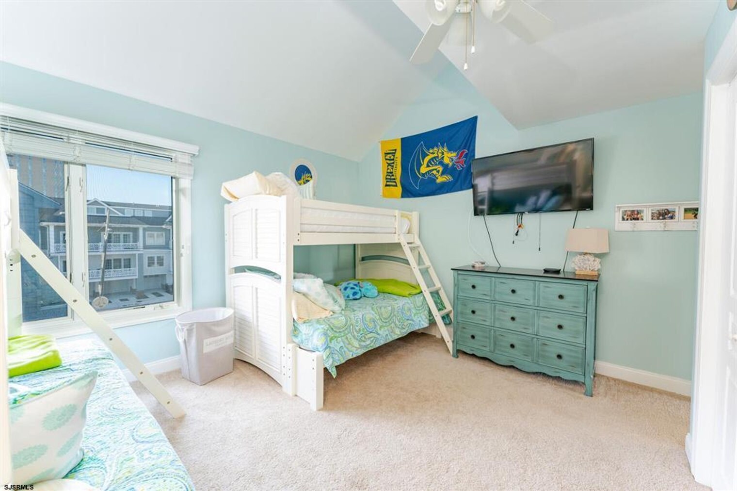 Building Photo - 224 Boardwalk