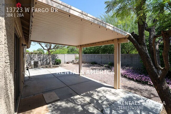 Building Photo - Charming 3BR/2BA Home in Surprise