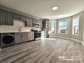 Building Photo - 0 bedroom in GLENCOE IL 60022