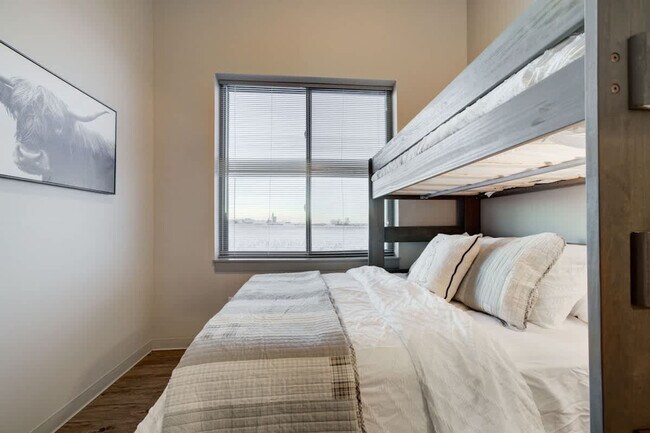 Building Photo - 2210 Remington Way