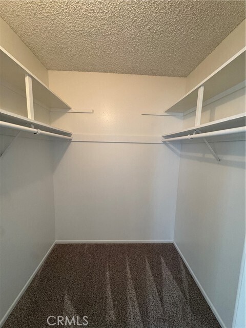 Building Photo - 143 Marywood Ave