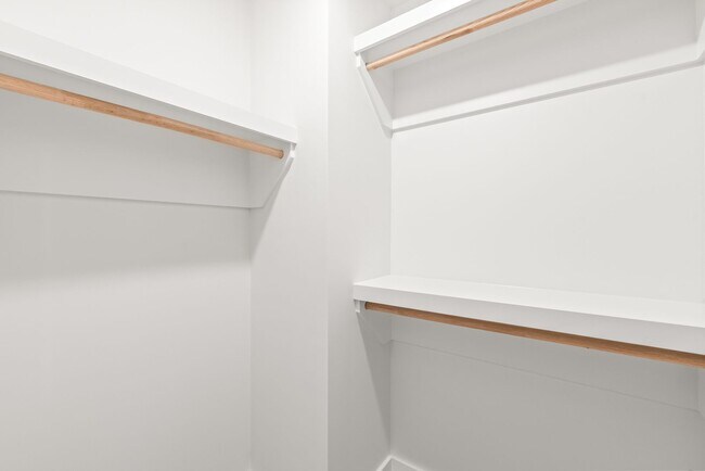 Building Photo - Stunning New Construction Townhome