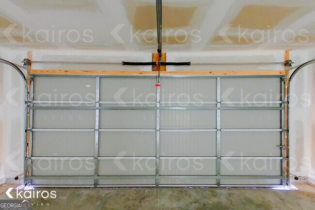 Building Photo - 24 Duluth Dr